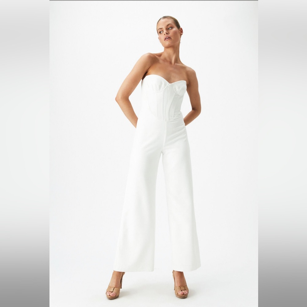 BARDOT CASSIAN TAILORED PANTSUIT IN IVORY